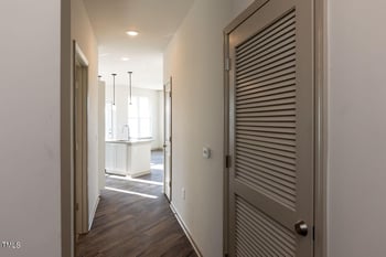 2328 Gathering Sq Ct, Fuquay Varina, NC 27526