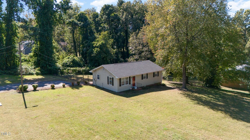 2328 Lindmont Ave, Durham, NC 27704