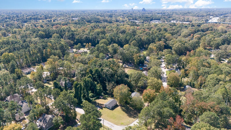 2328 Lindmont Ave, Durham, NC 27704