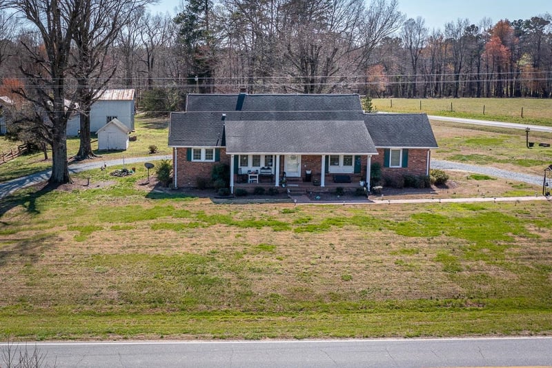 2328 Pleasant Hill Liberty Rd, Liberty, NC 27298