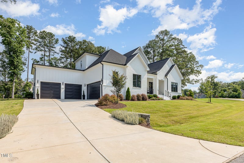 2328 Sanctuary Dr, Raleigh, NC 27606