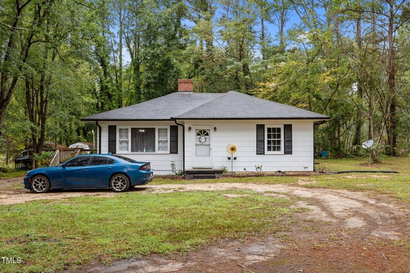 2329 Nc 561 Hw, Louisburg, NC 27549