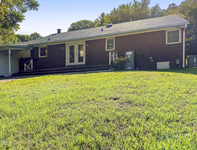 2329 Venie St, Burlington, NC 27215