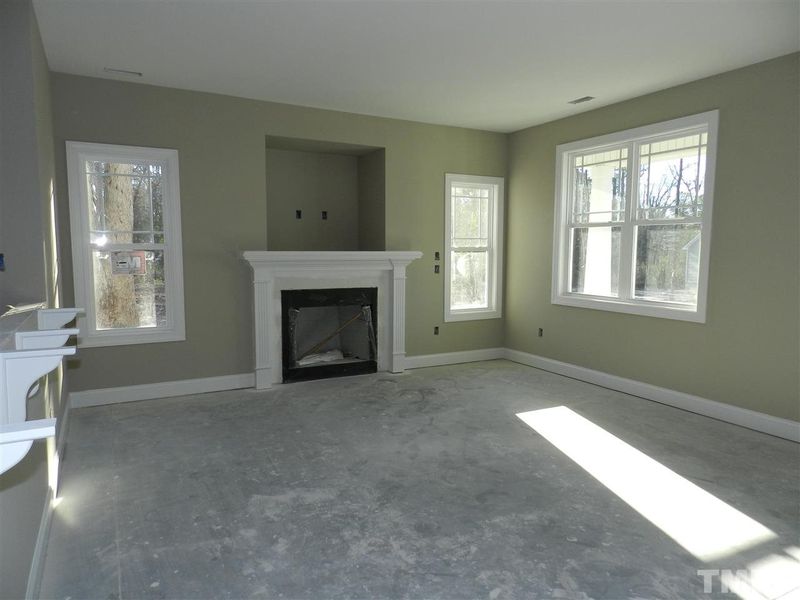 233 Burrage Dr, Angier, NC 27501