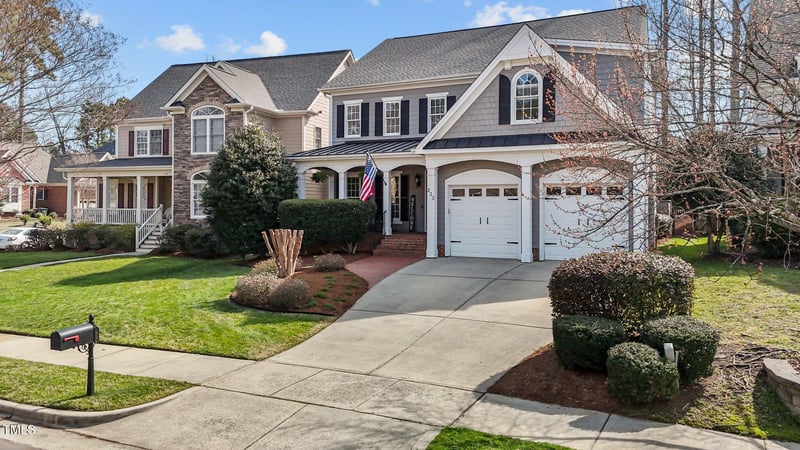 233 Candia Ln, Cary, NC 27519