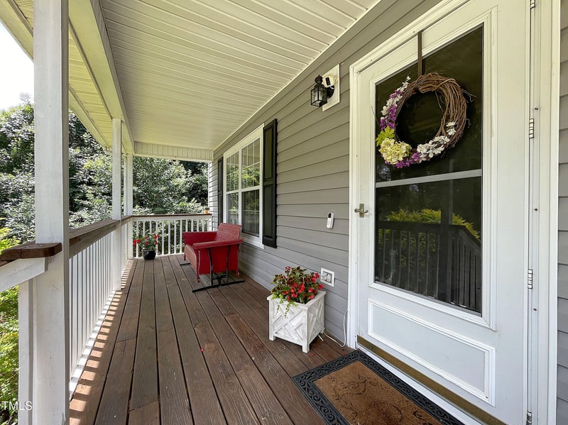 233 Carroll St, Wake Forest, NC 27587