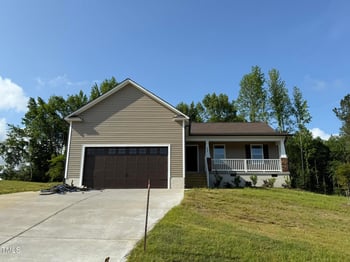233 Constellation Ct, Benson, NC 27504