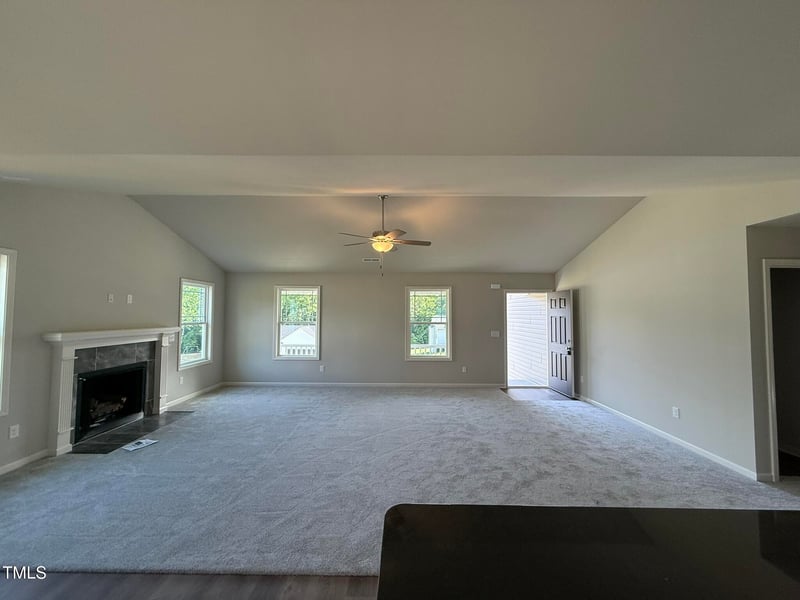 233 Constellation Ct, Benson, NC 27504