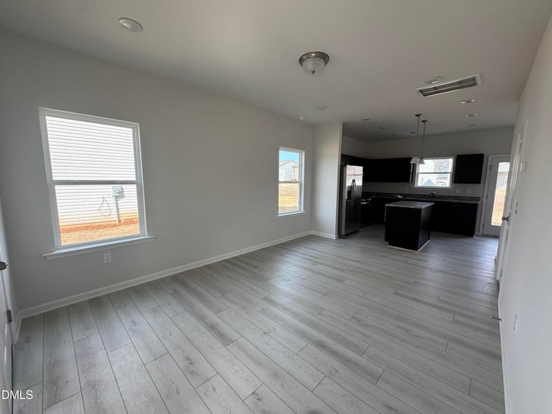 233 Courtside Dr, Dunn, NC 28334