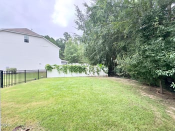 233 Hammond Wood Pl, Morrisville, NC 27560
