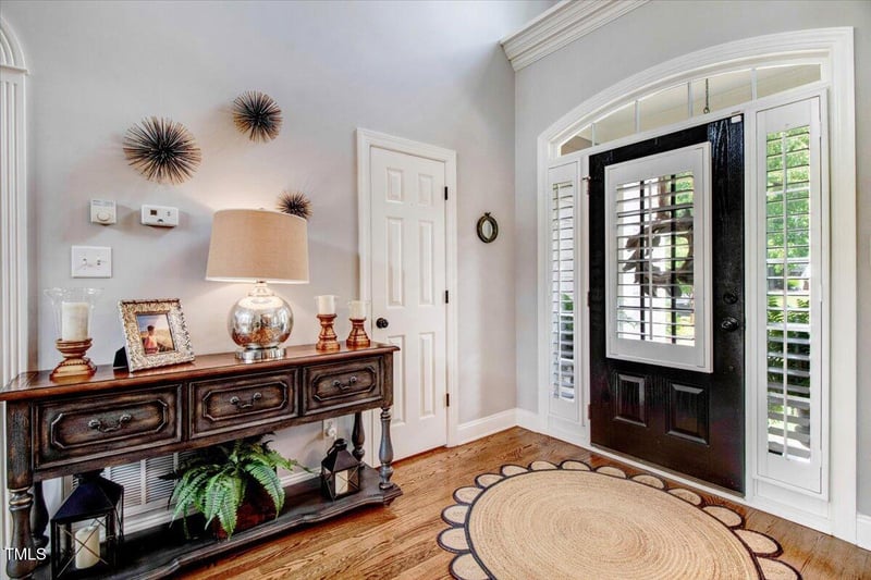 233 Hein Dr, Clayton, NC 27527