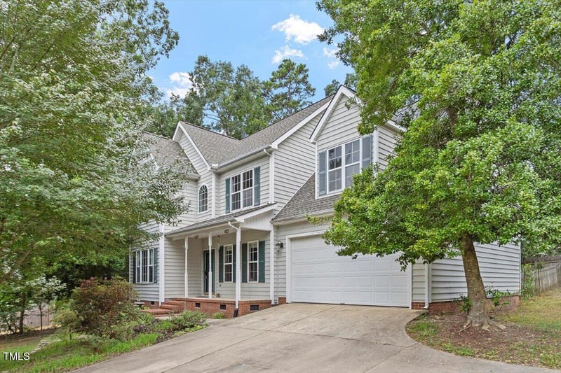233 Hickory Glen Ln, Holly Springs, NC 27540