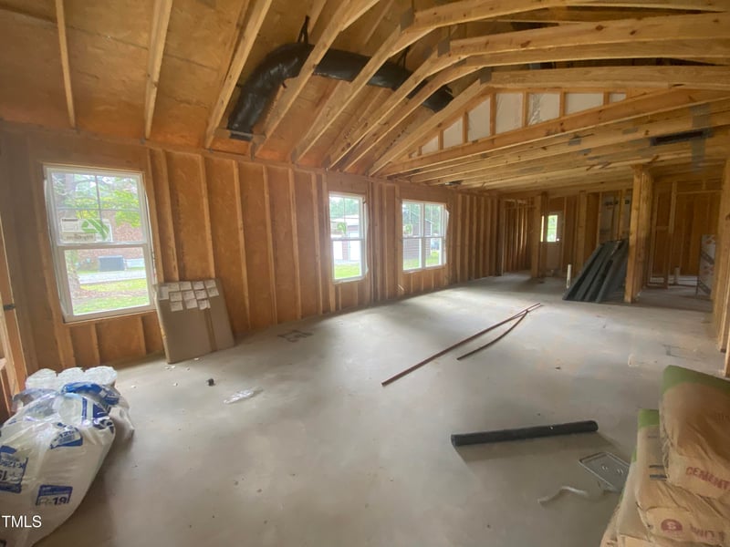 233 Jenkins St, Erwin, NC 28334