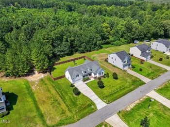233 Meadow Hills Dr, Four Oaks, NC 27524