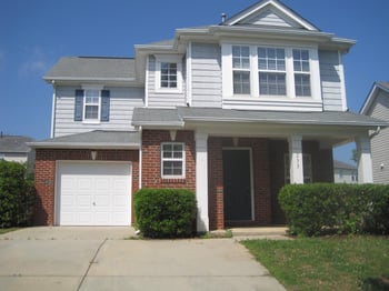 233 Milpass Dr, Holly Springs, NC 27540