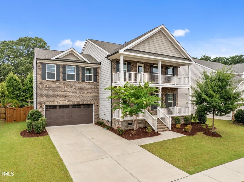 233 Oakmere Dr, Cary, NC 27513