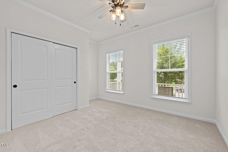 233 Oakmere Dr, Cary, NC 27513