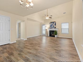 233 Palace Green Ln, Sanford, NC 27330