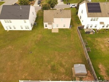 233 Palace Green Ln, Sanford, NC 27330