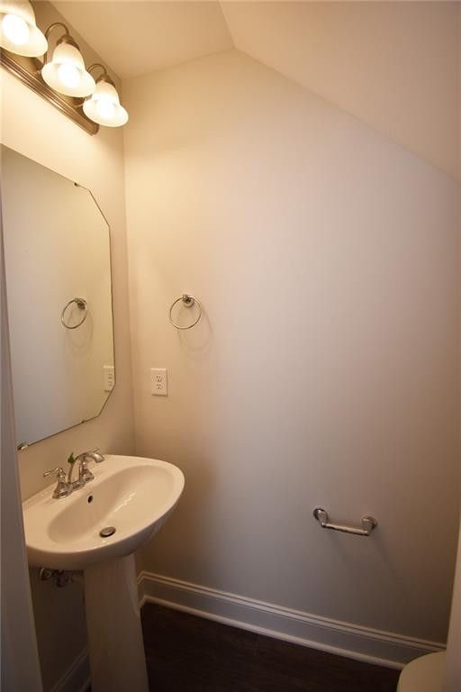 233 Plains Dr #266, Burlington, NC 27217