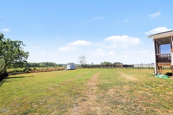 233 Pond Mountain Dr, Clayton, NC 27520