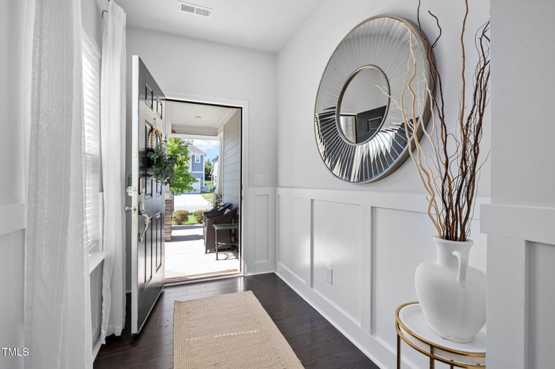 233 Sage Oak Ln, Holly Springs, NC 27540