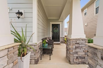 233 Sage Oak Ln, Holly Springs, NC 27540