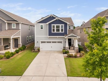 233 Sage Oak Ln, Holly Springs, NC 27540