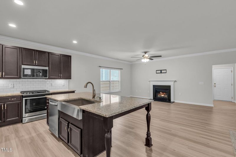 233 Stone River Dr, Wendell, NC 27591
