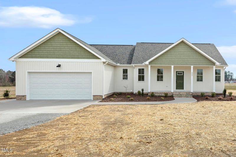 233 Surles Rd, Benson, NC 27504