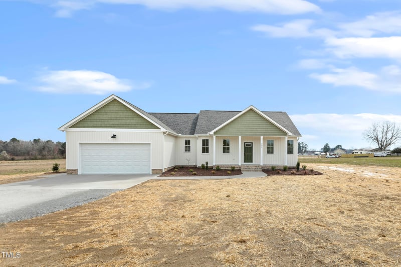233 Surles Rd, Benson, NC 27504