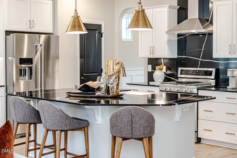 2330 Fleming Rd, Fuquay Varina, NC 27526