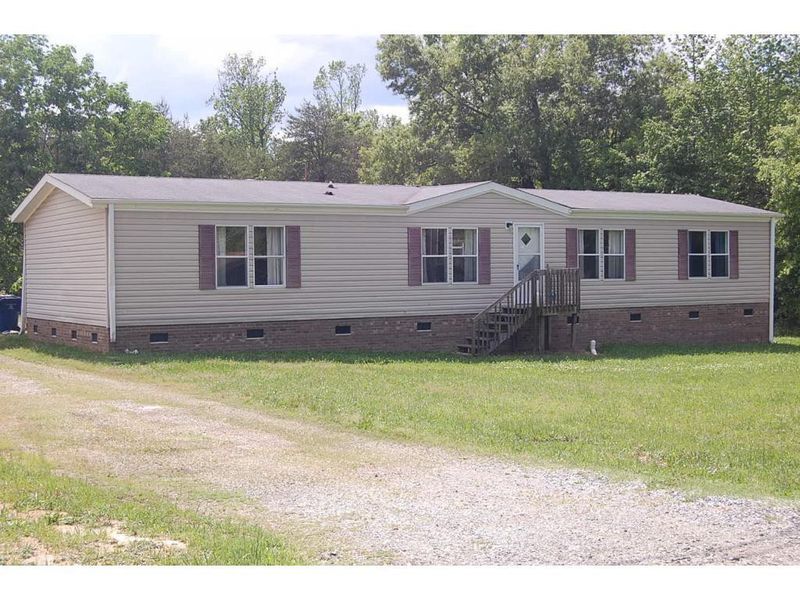 2331 E James Boswell Rd, Burlington, NC 27217