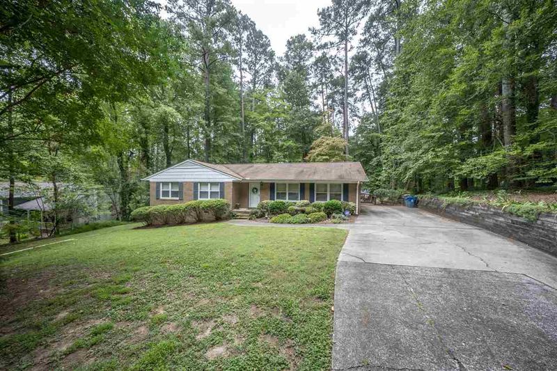 2331 Oriole Dr, Durham, NC 27707
