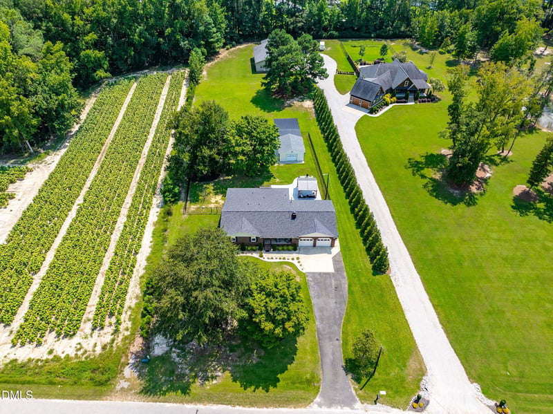2331 Twin Acres Rd, Clayton, NC 27520