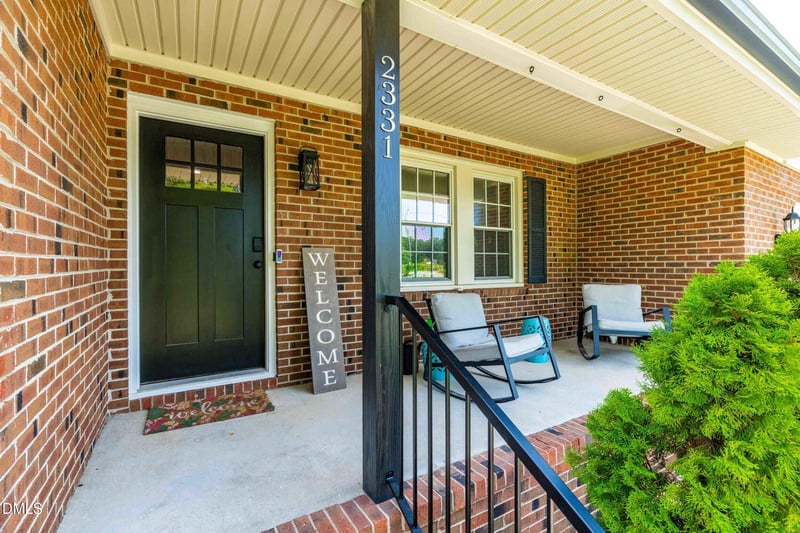 2331 Twin Acres Rd, Clayton, NC 27520