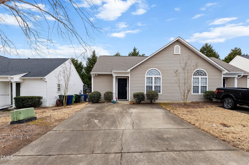 2331 Whistling Straits Way, Raleigh, NC 27604