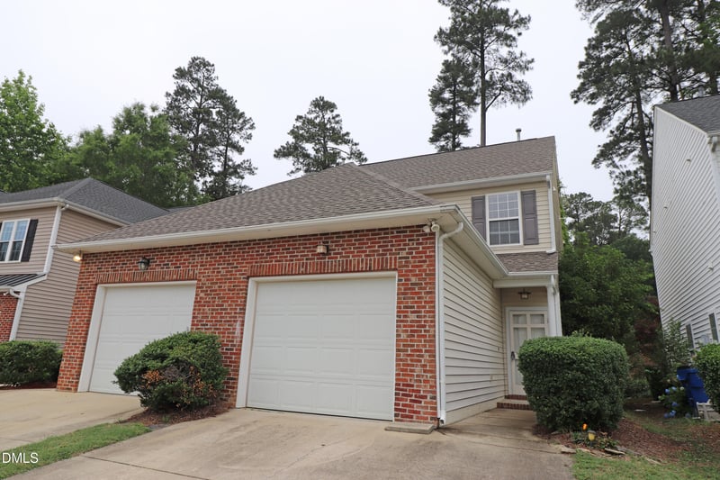 2332 Persimmon Ridge Dr, Raleigh, NC 27604