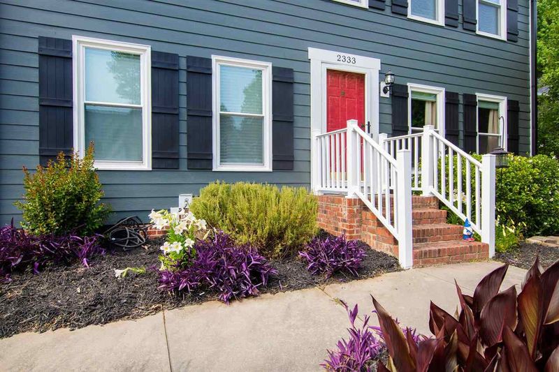2333 Florida Ct, Raleigh, NC 27615