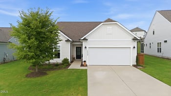 2334 Bethpage Dr, Fuquay Varina, NC 27526