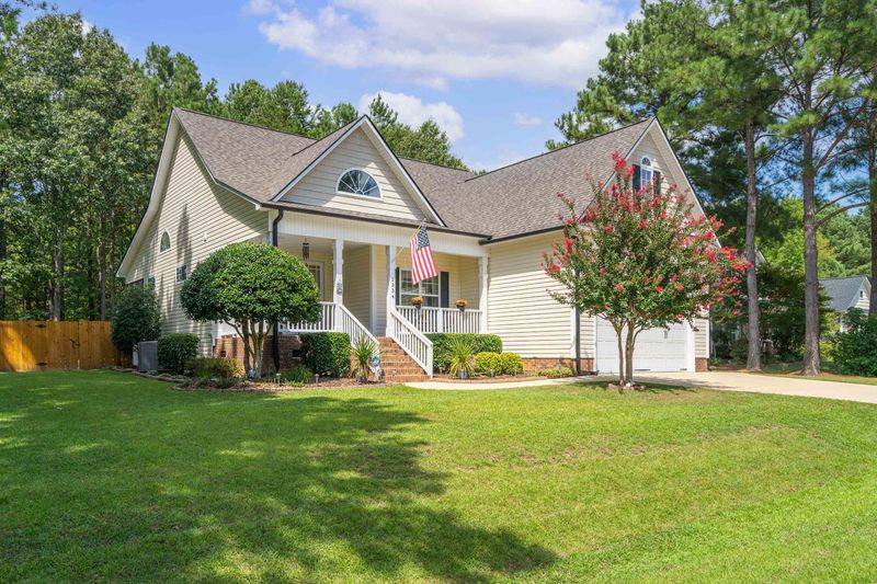 2334 Valley Dr, Clayton, NC 27520