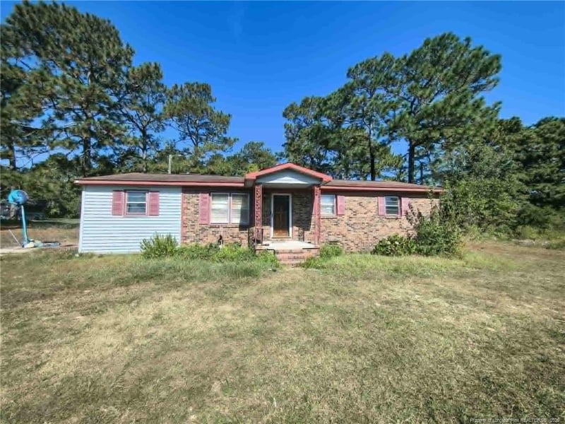 2338 Deslan St, Fayetteville, NC 28306