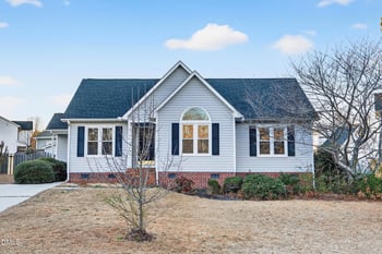 234 Cambridge Dr, Angier, NC 27501