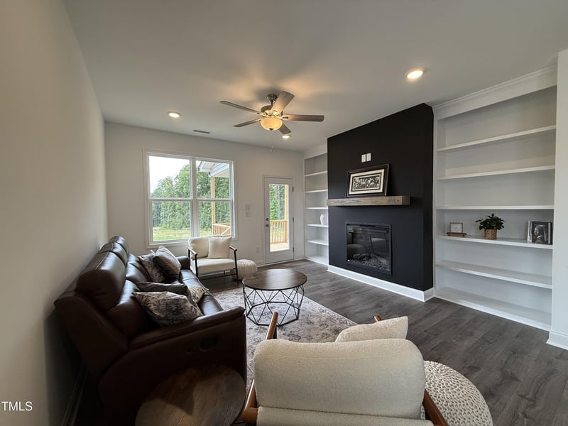 234 Danube Dr, Zebulon, NC 27597