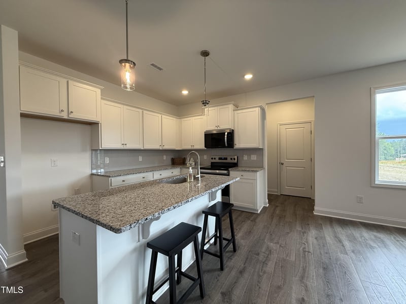 234 Danube Dr, Zebulon, NC 27597