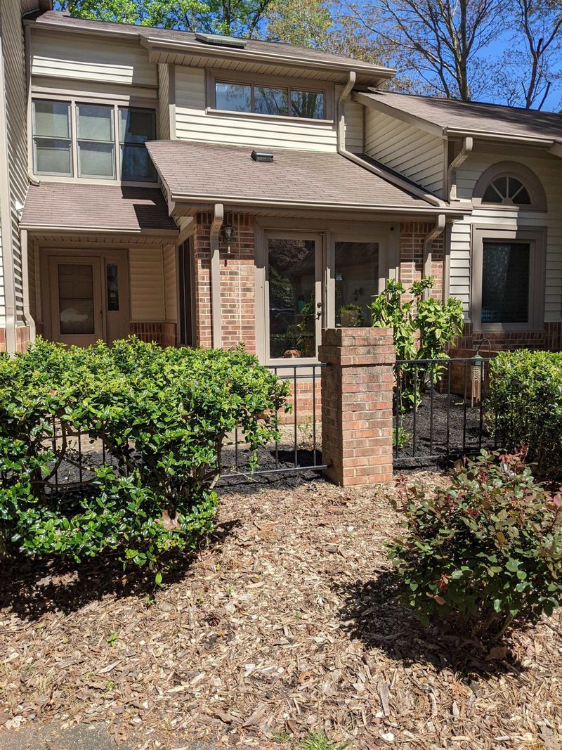 234 Hanover Pl, Cary, NC 27511