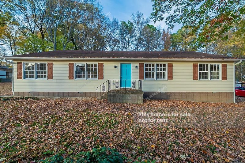 234 Landsbury Dr, Durham, NC 27707