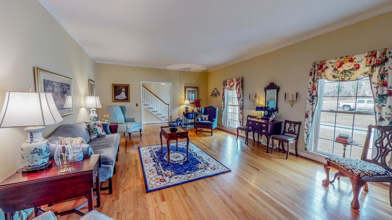 234 Manchester Dr, Roxboro, NC 27573