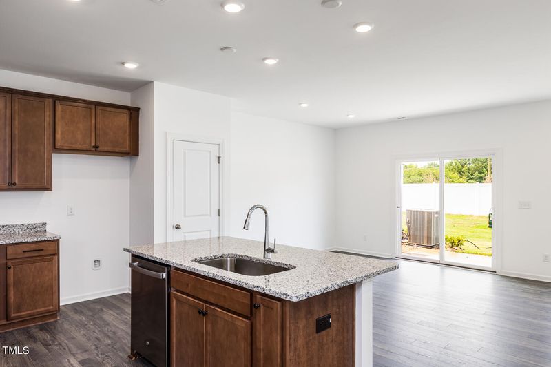 234 Sweetbay Tree Dr, Wendell, NC 27591