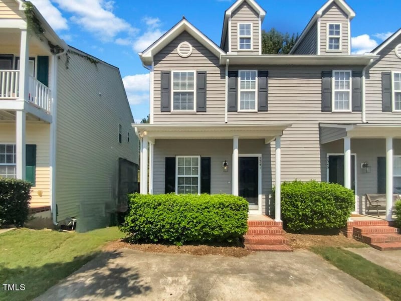 2341 Bay Harbor Dr, Raleigh, NC 27604